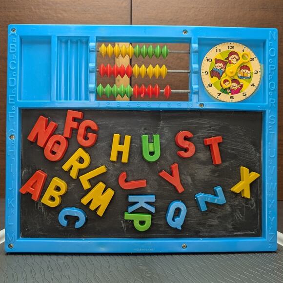 Vtg Double Sided Learning Activity Chalk Board Magnetic Alphabet Clock Abacus - Picture 1 of 8
